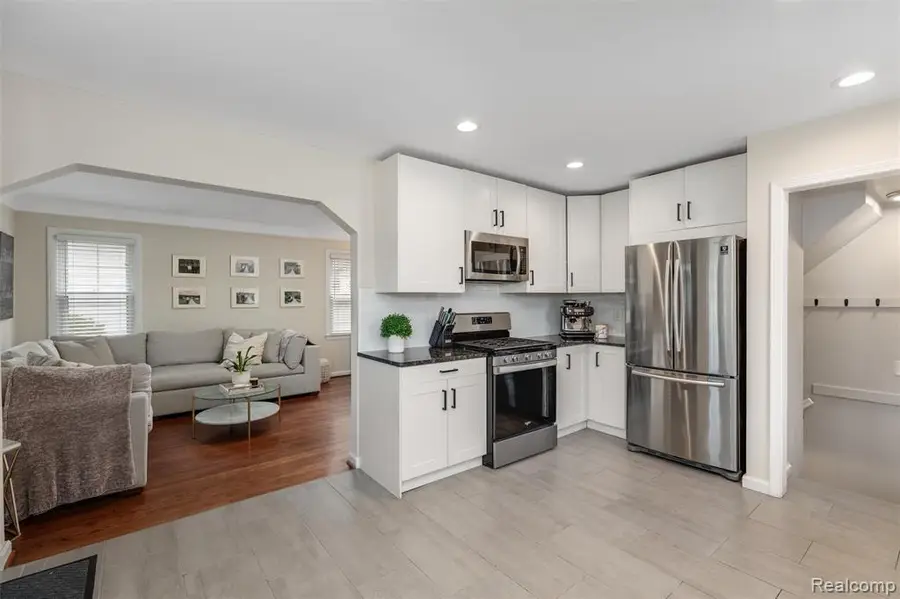 218 S Gainsborough, Royal Oak, MI 48067 - #2
