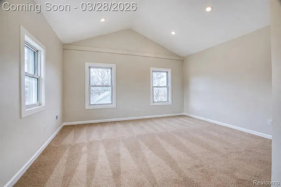 29950 6 Mile, Livonia, MI 48152 - #3