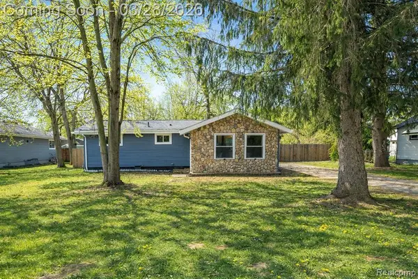 203 Chaney, Van Buren, MI 48111