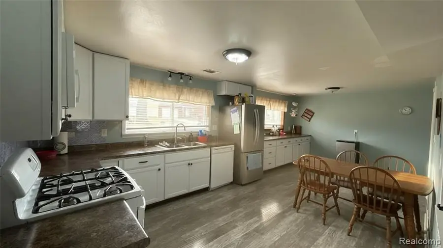 31866 Lynne, Rockwood, MI 48173 - #3