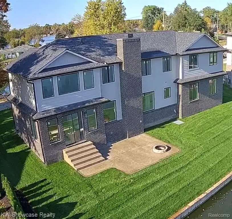9090 Buckingham, White Lake, MI 48386 - #1