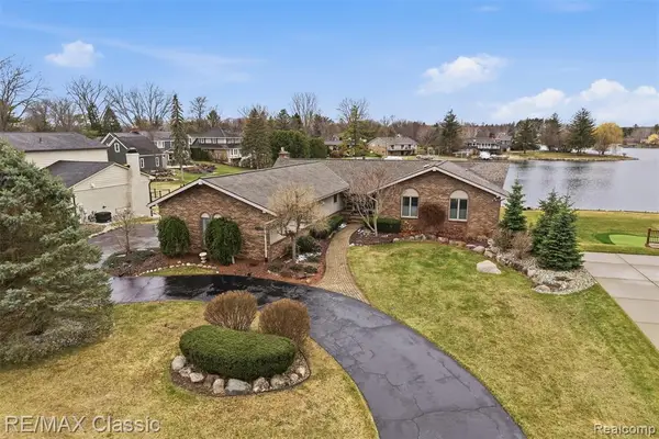 4871 Winewood, Commerce Twp, MI 48382