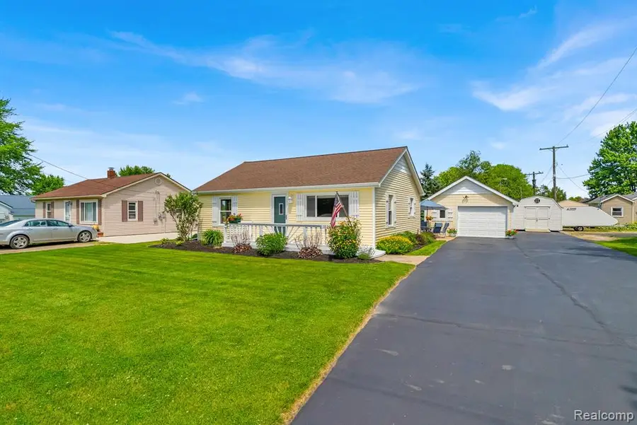 1020 Capac, Berlin, MI 48002 - #2