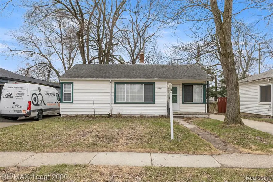 23245 Annapolis, Dearborn Heights, MI 48125 - #3