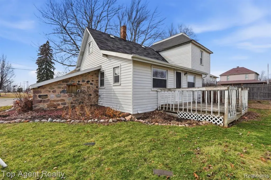 95 W Lapeer, Peck, MI 48466 - #1