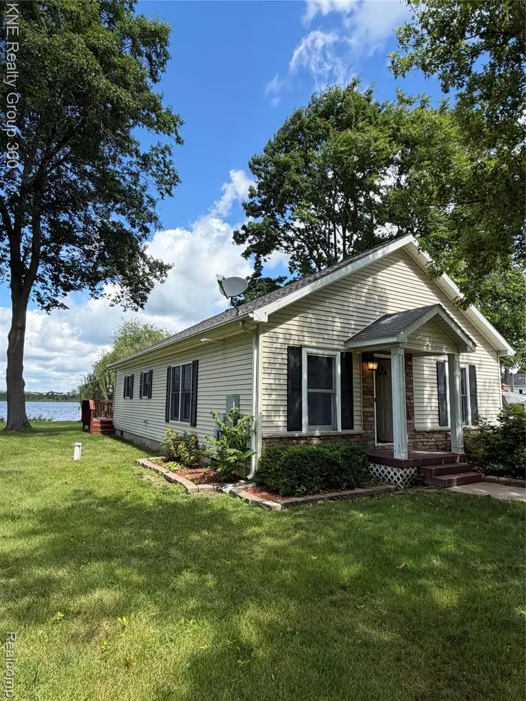 1525 Shoreline, Hartland, MI 48353 - #2