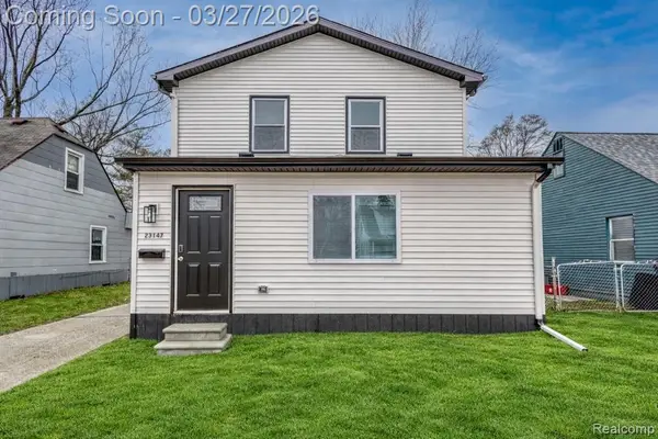 23147 Tawas, Hazel Park, MI 48030