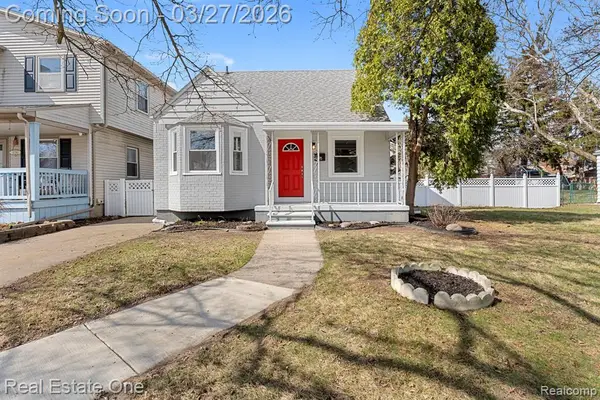 6778 Buckingham, Allen Park, MI 48101