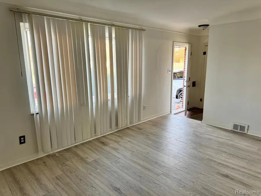 7140 Iowa, Hamtramck, MI 48212 - #3