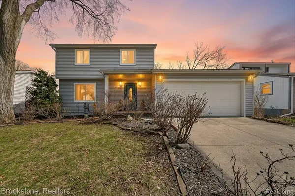 472 Westlawn, Ypsilanti, MI 48197