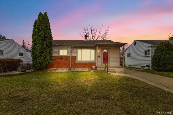 6457 Deering, Garden City, MI 48135