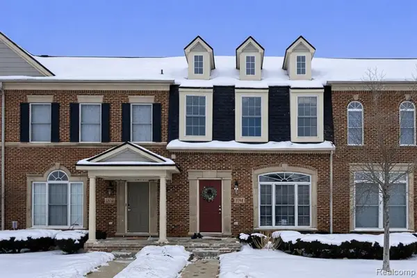 1584 Commodore, Canton, MI 48187