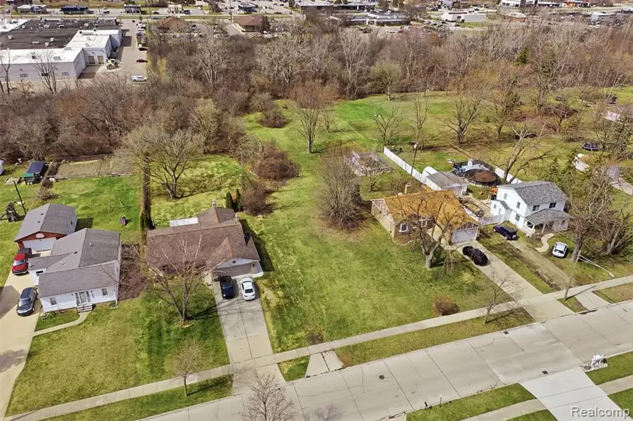 22674 Monterey, Trenton, MI 48183 - #2