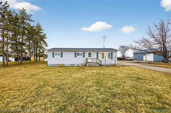 6946 Clifford, Marlette, MI 48453