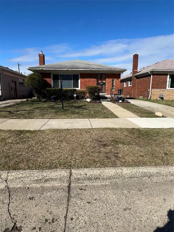 19975 Prest, Detroit, MI 48235