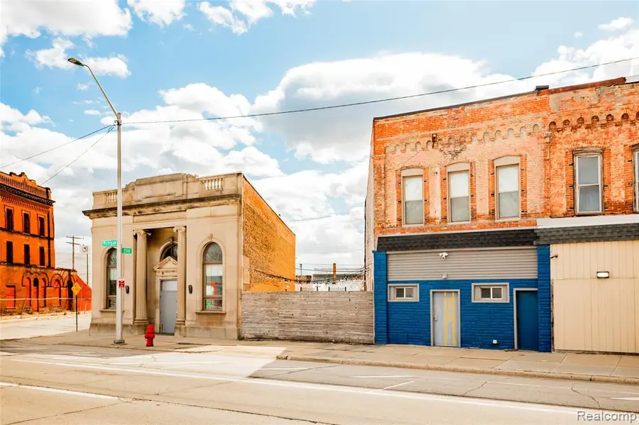 3401 & 3415 Michigan Ave, Detroit, MI 48216 - #2