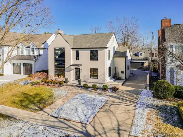 1323 Washington, Birmingham, MI 48009