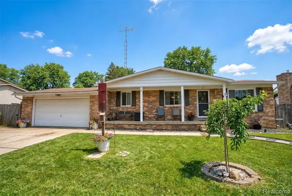 527 Leland, Flushing, MI 48433