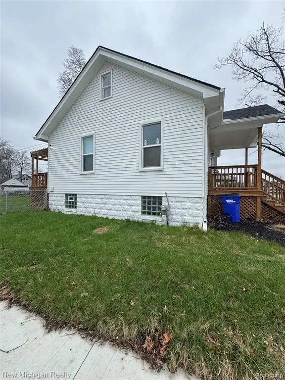 16338 Nicolai, Eastpointe, MI 48021 - #2
