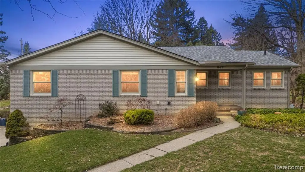 847 Leinster, Rochester Hills, MI 48309 - #1