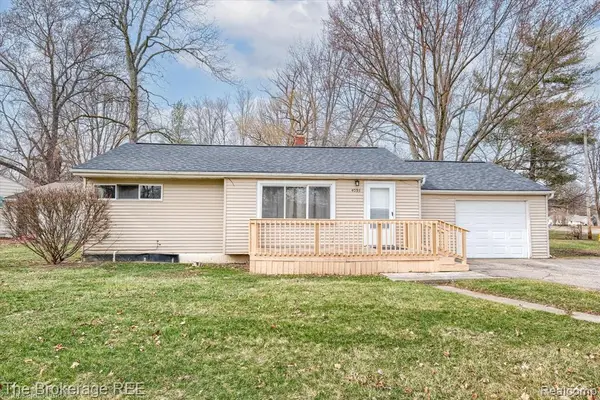 4093 Coral, Burton, MI 48509