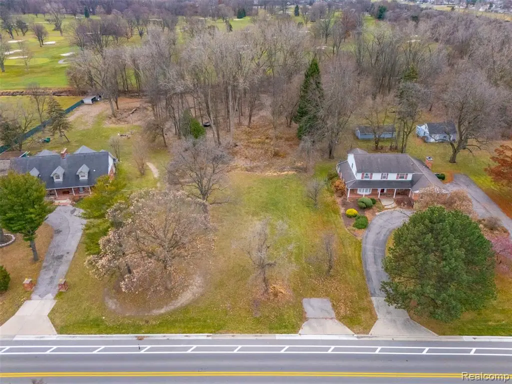 13000 Plumbrook, Sterling Heights, MI 48312 - #1