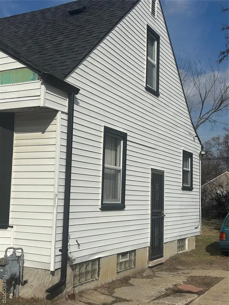19762 Avon, Detroit, MI 48219 - #3