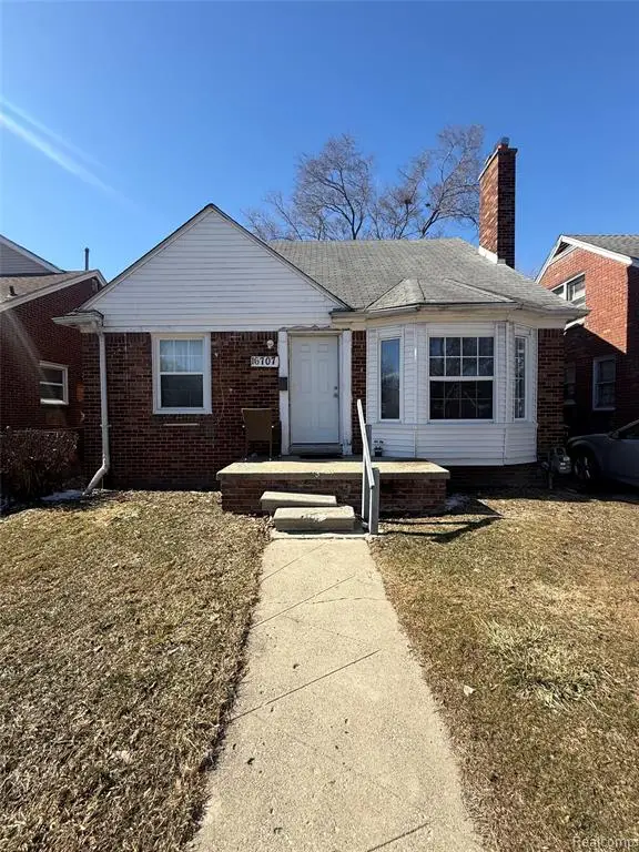 16707 Prevost, Detroit, MI 48235