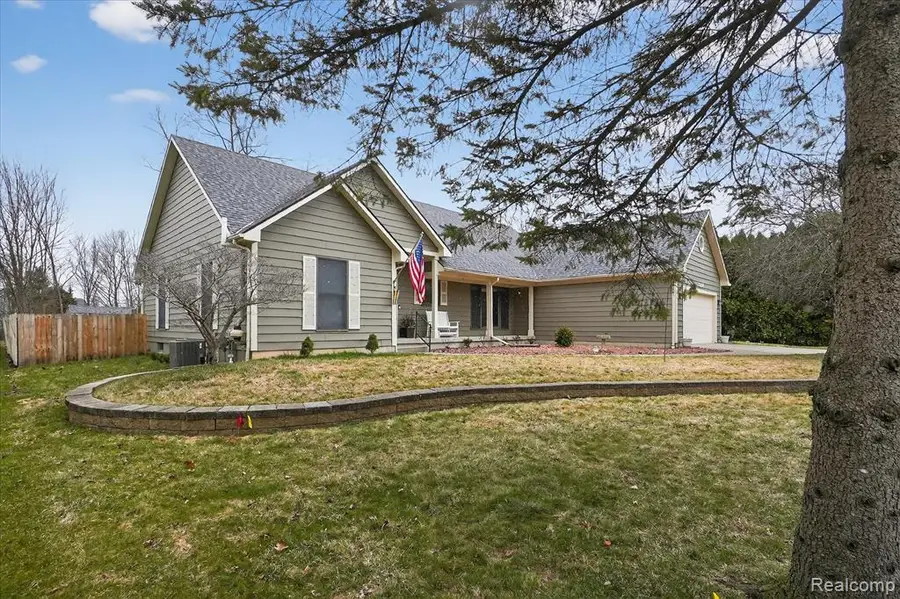 5214 Bloss, Swartz Creek, MI 48473 - #3