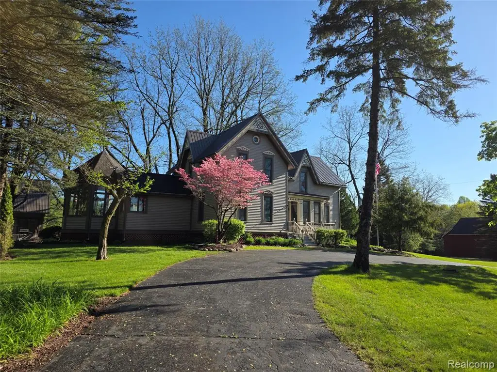 3801 Hollow Corners, Dryden, MI 48428 - #1