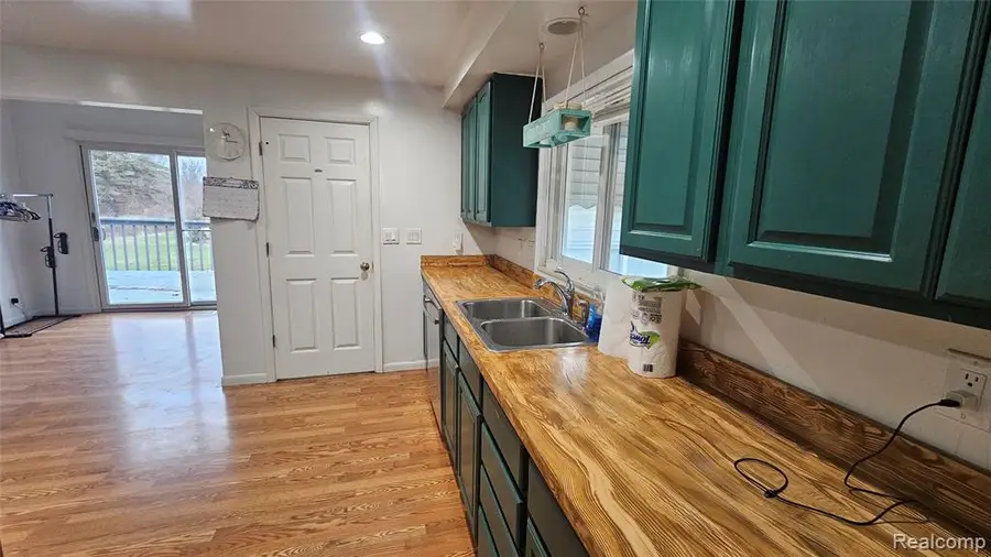 1131 Linus, Grand Blanc, MI 48507 - #3