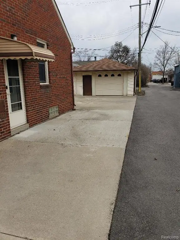 15528 Regina, Allen Park, MI 48101 - #3
