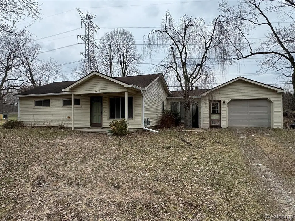 7012 Tappon, Clarkston, MI 48346 - #1