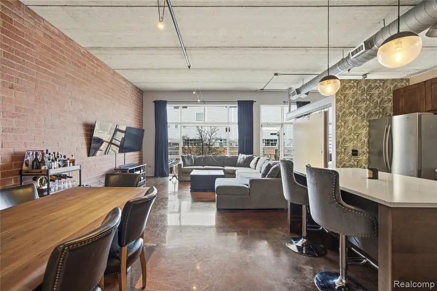 322 E Harrison #12, Royal Oak, MI 48067 - #3