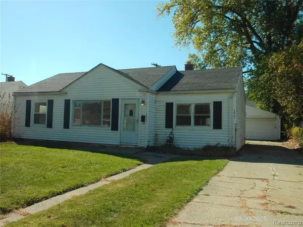 26751 Belanger, Roseville, MI 48066