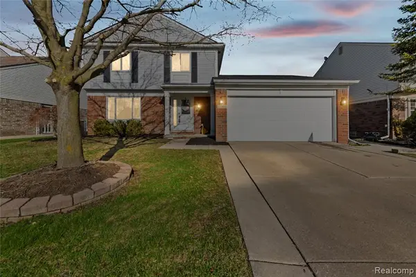 22303 Knollwood, Flat Rock, MI 48134