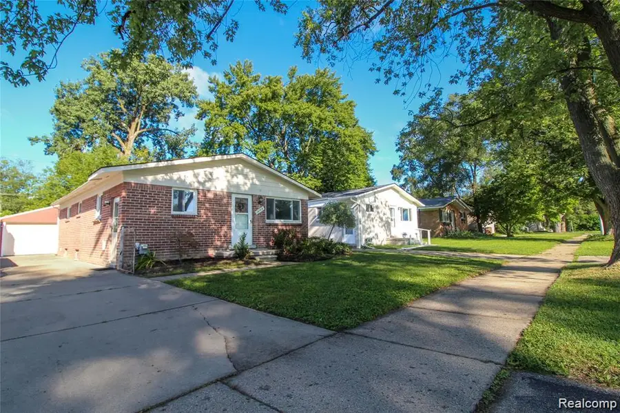 19169 Inkster, Livonia, MI 48152 - #2