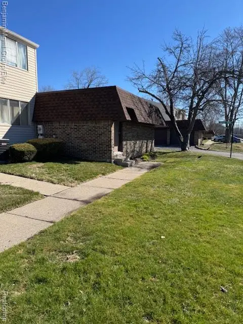7 Hampton Towne #7, Southfield, MI 48075 - #2