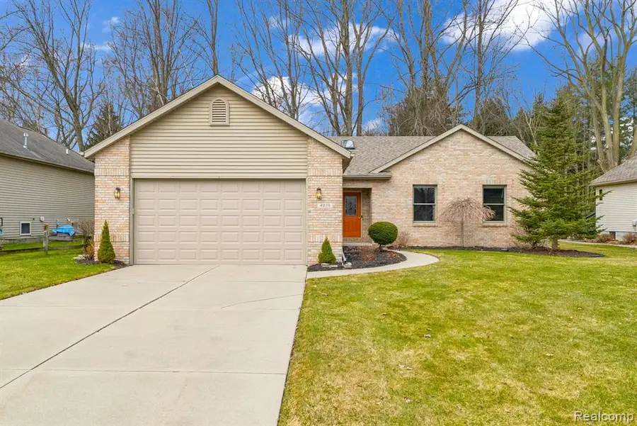 4039 Stoney Creek, Fort Gratiot, MI 48059 - #2