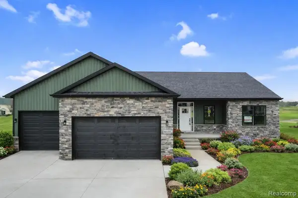 8451 Woodridge, Davison, MI 