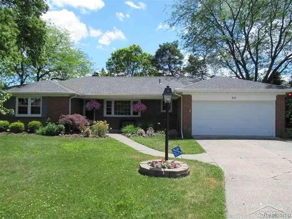 50 Shadyside, Saginaw, MI 48638