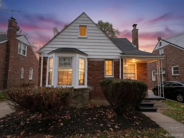 16306 Carlisle, Detroit, MI 48205