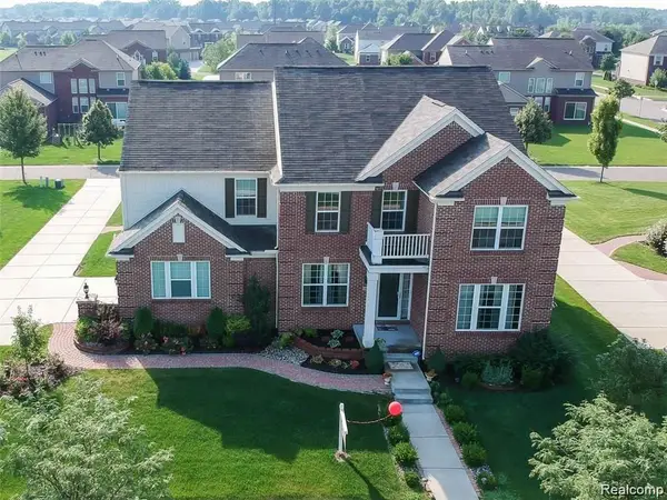 2417 Premier, Canton, MI 48188