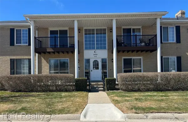 34820 Valleyview #C5, Sterling Heights, MI 48312