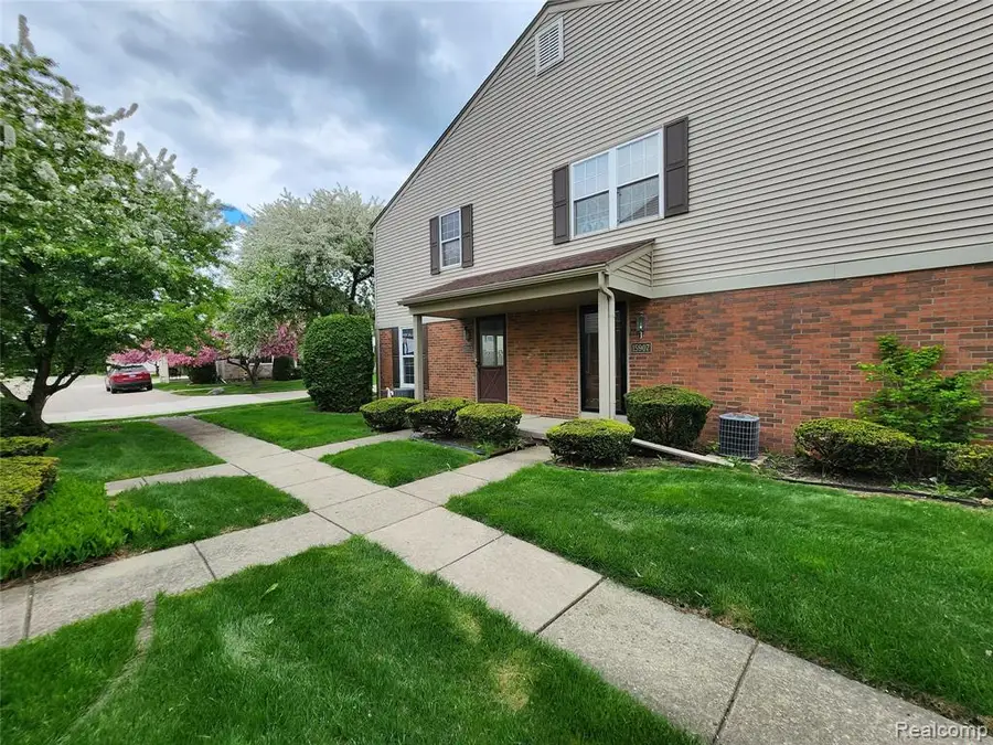 15913 N Franklin #127, Clinton Township, MI 48038 - #3