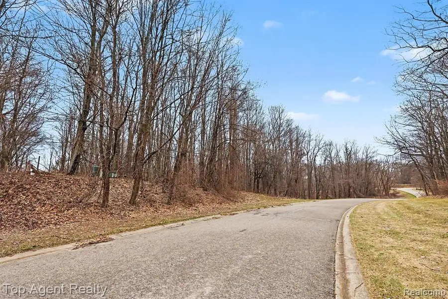 1511 Barrwood, Oxford, MI 48371 - #2