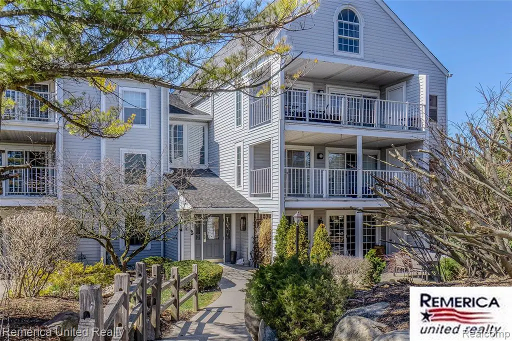 3553 Port Cove #36, Waterford, MI 48328 - #1