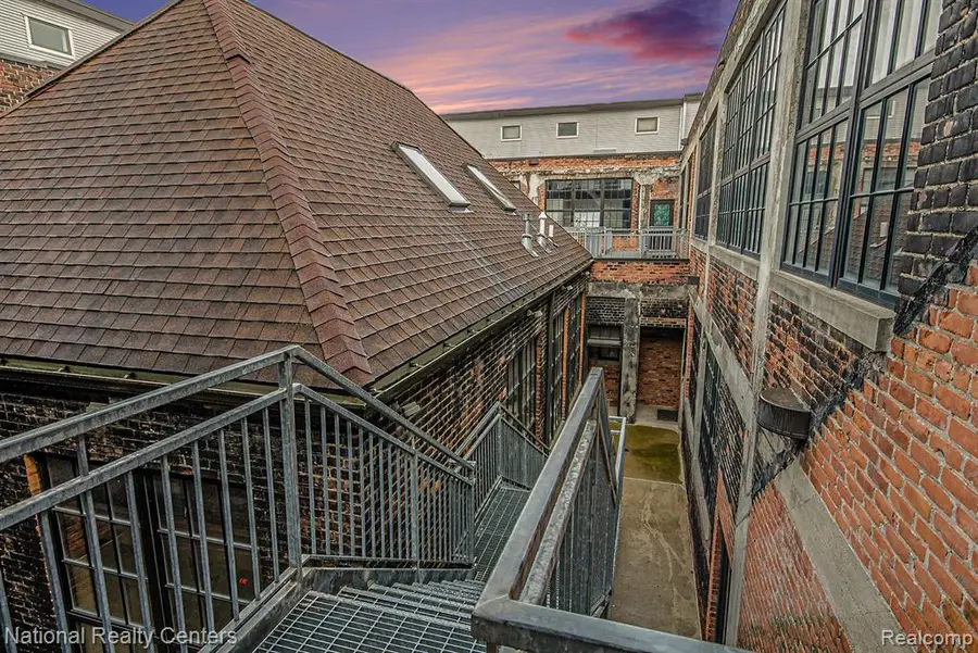 5766 Trumbull #207, Detroit, MI 48208 - #2