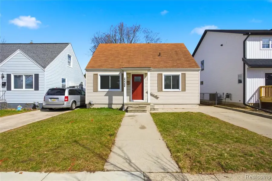 23384 Vassar, Hazel Park, MI 48030 - #2