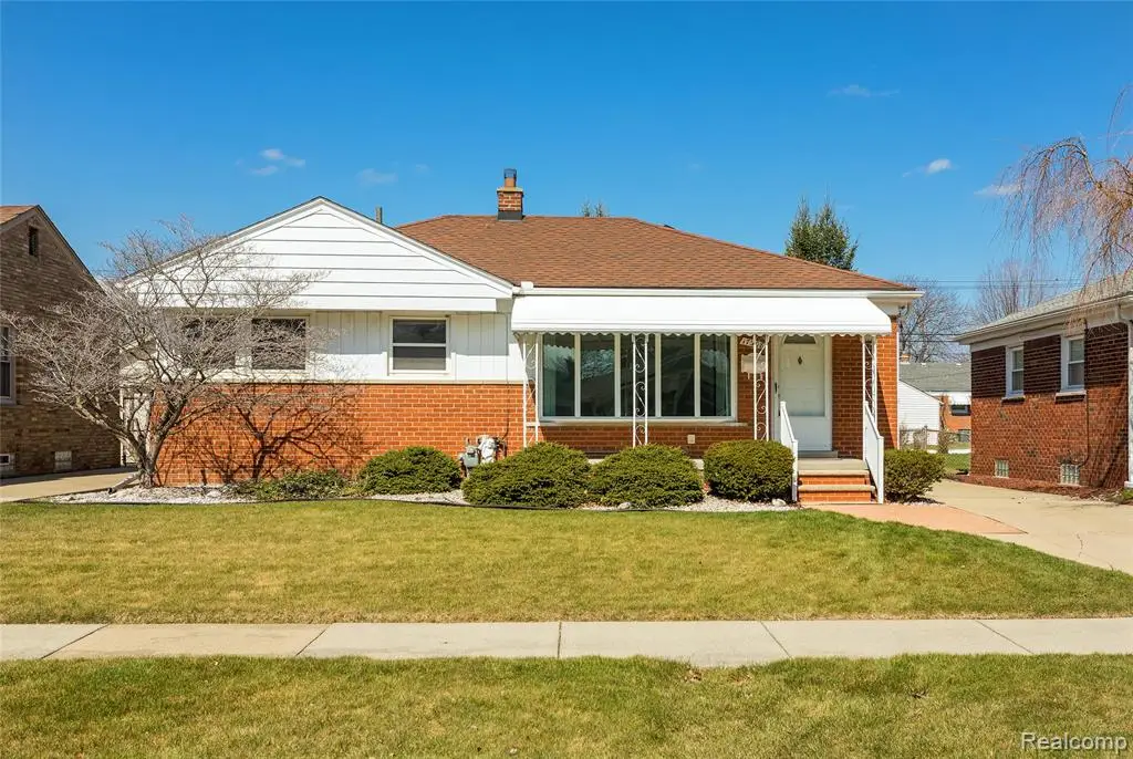 17308 Helen, Allen Park, MI 48101 - #1